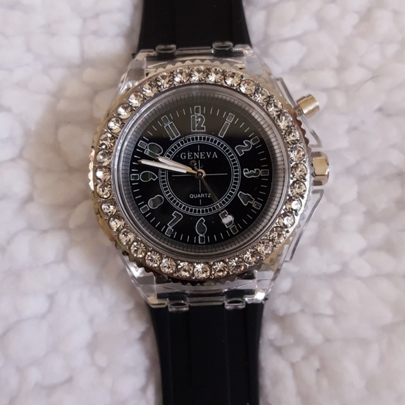💕GENEVA ILLUMINATED WATCH - Picture 6 of 7